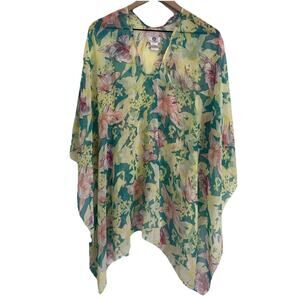 BIG BUDDHA Kimono Poncho Beach Coverup Yellow Floral Pullover One Size Top